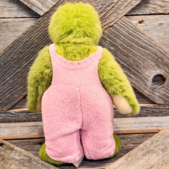 2001 Vintage Hugfun Plush Green Frog with Easter Egg in Pink Overalls, Rare, 9” - Picture 5 of 6